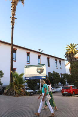 PROYECTO DE OBRAS, EQUIPAMIENTO Y MOBILIARIO PARA ADAPTACIÓN DE MÓDULO DEL ANTIGUO HOSPITAL MILITAR COMO CENTRO DE EMERGENCIAS HABITACIONALES